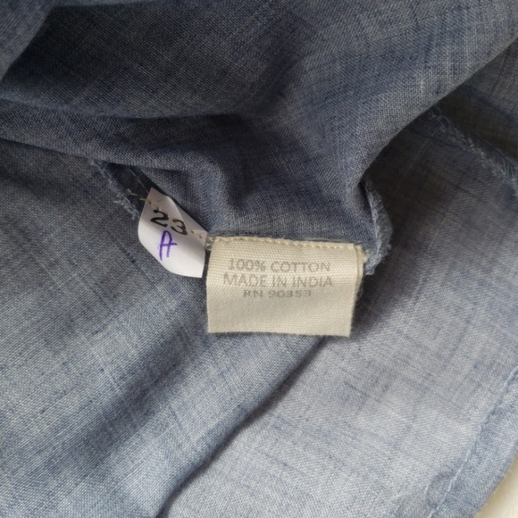 Cute top - Picture 3 of 6